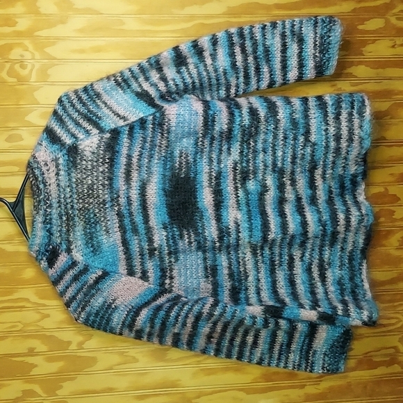 Handmade Sweater - Picture 3 of 5